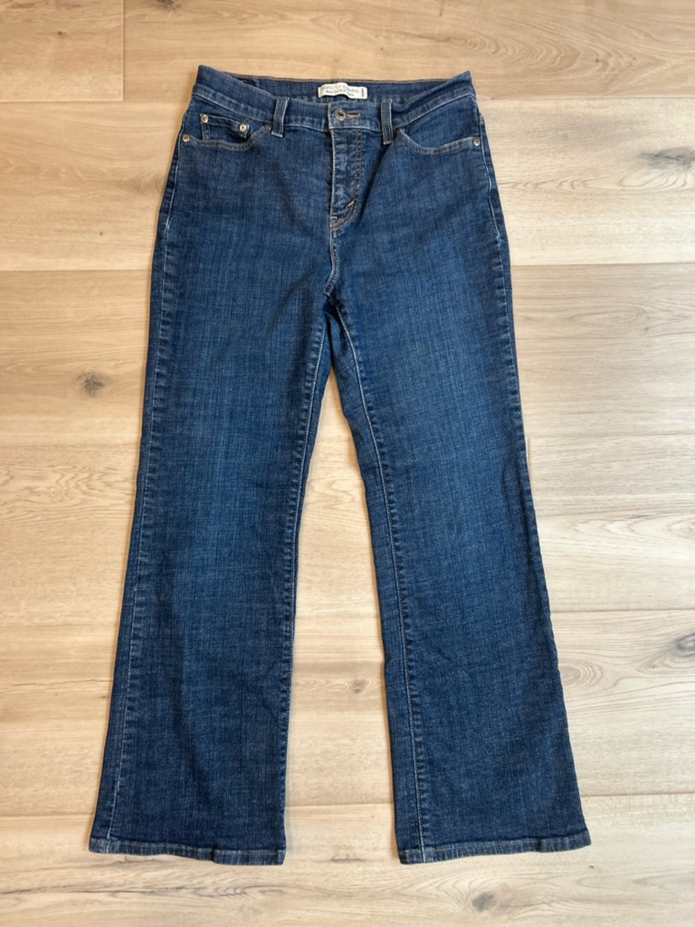 Levi's 512 Dark Wash Perfectly Slimming bootcut Flare Jeans - Women's Size 10